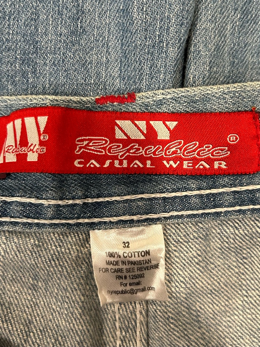 VTG Mid 2000s NY Republic Deadstock Baggy Skater Jeans 32 NWT Y2K Wide Leg - Picture 2 of 6